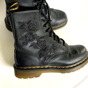 Doctor Martins leather boots